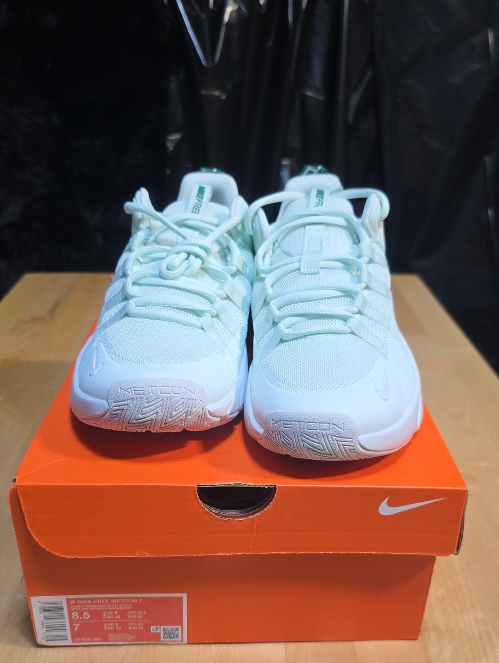 Nike Womens' Free Metcon Sneakers - Light Mint Green